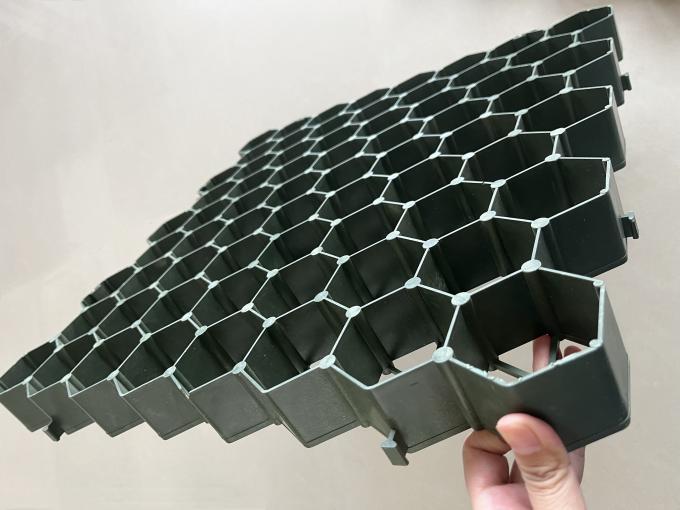 Grade de pavimentação de grama de material HDPE elegante para caminhada e gramado pesados 4